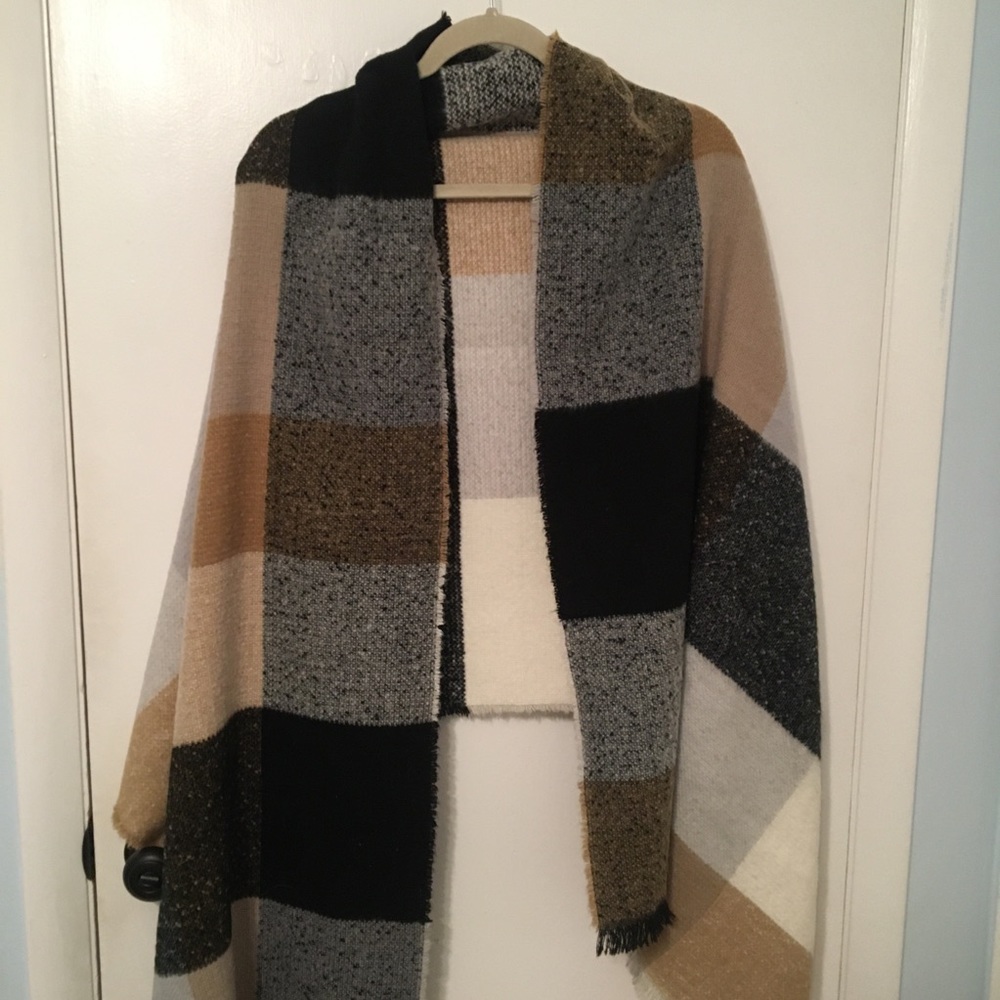 Anthropologie Buffalo Plaid Scarf/ Wrap - Picture 1 of 4